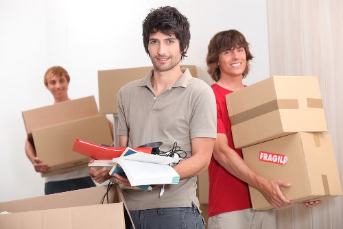 Moving van service in Falconwood for home relocations
